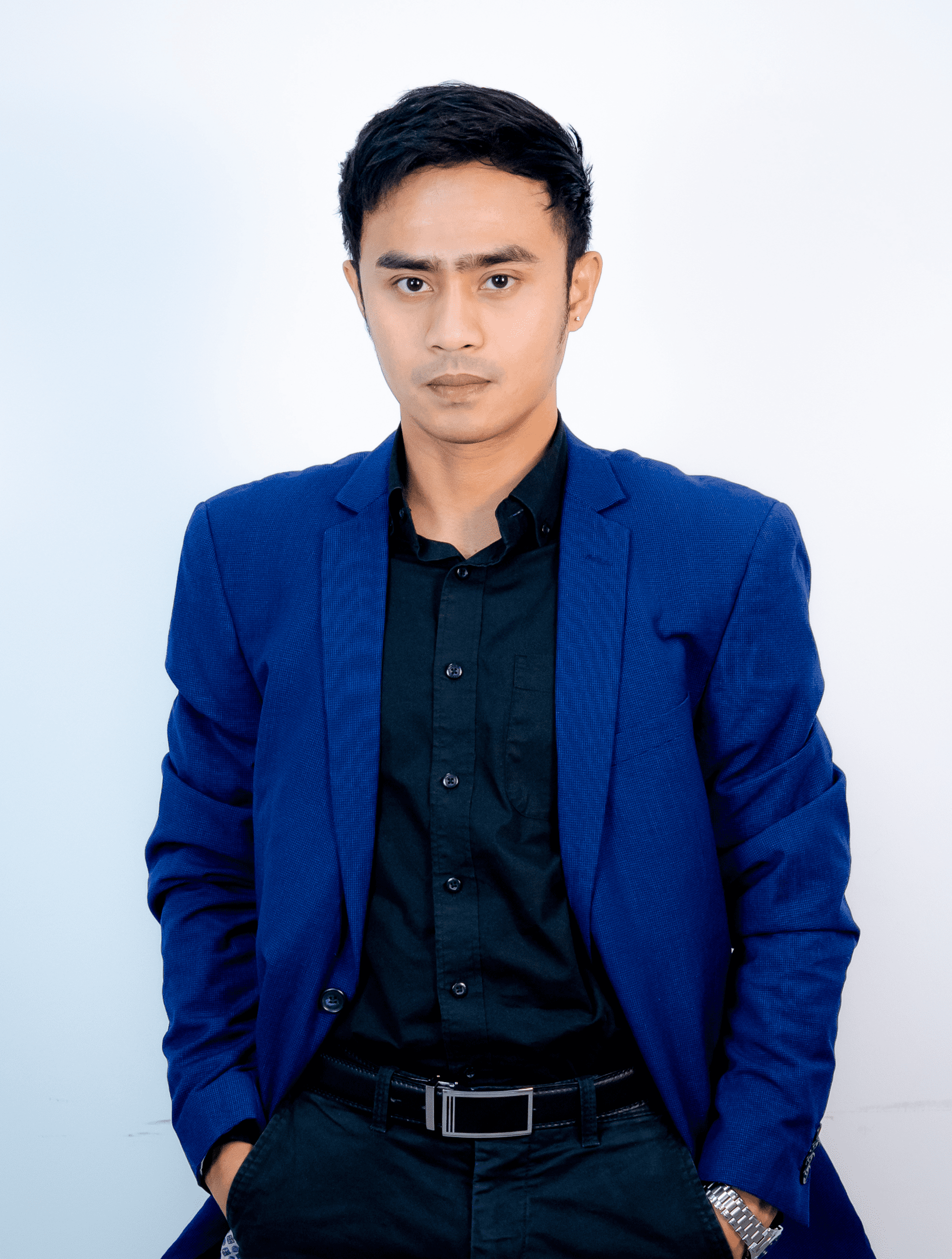 Arnel Jr. Mago Graphic Artist scaled